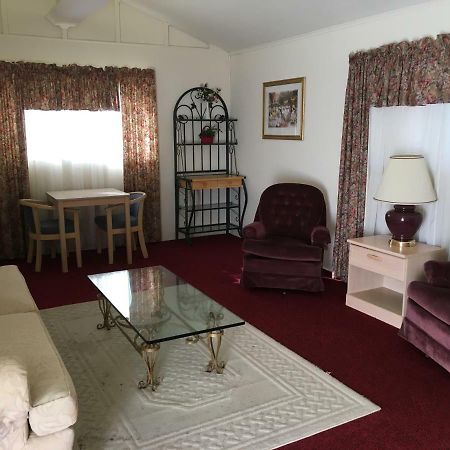 Azure Hills Inn And Suites Fredericksburg Zewnętrze zdjęcie