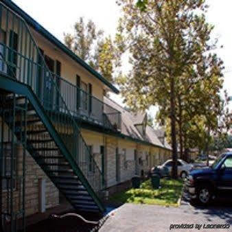 Azure Hills Inn And Suites Fredericksburg Zewnętrze zdjęcie