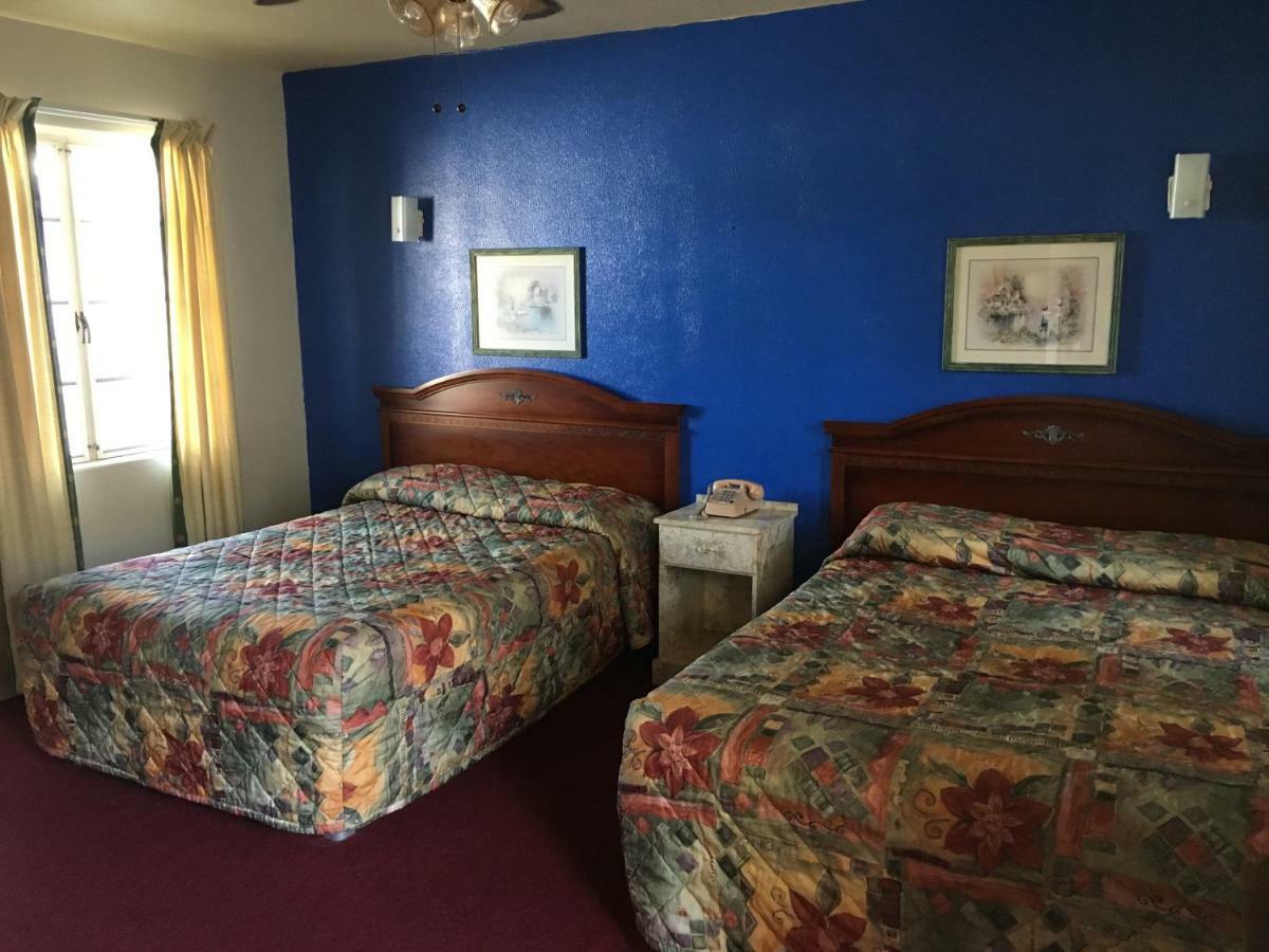 Azure Hills Inn And Suites Fredericksburg Zewnętrze zdjęcie