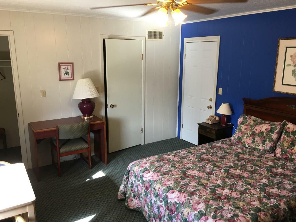 Azure Hills Inn And Suites Fredericksburg Zewnętrze zdjęcie